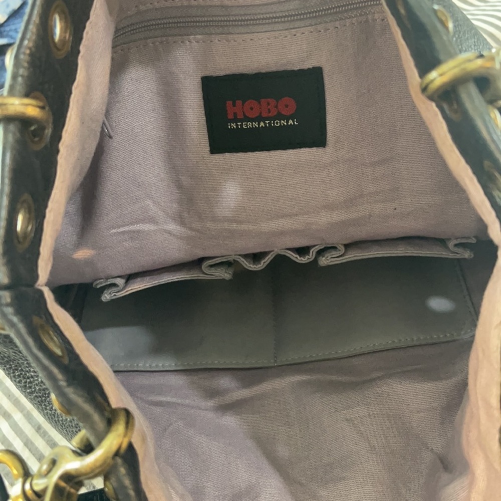 Hobo International brand shoulder bag - Picture 7 of 8